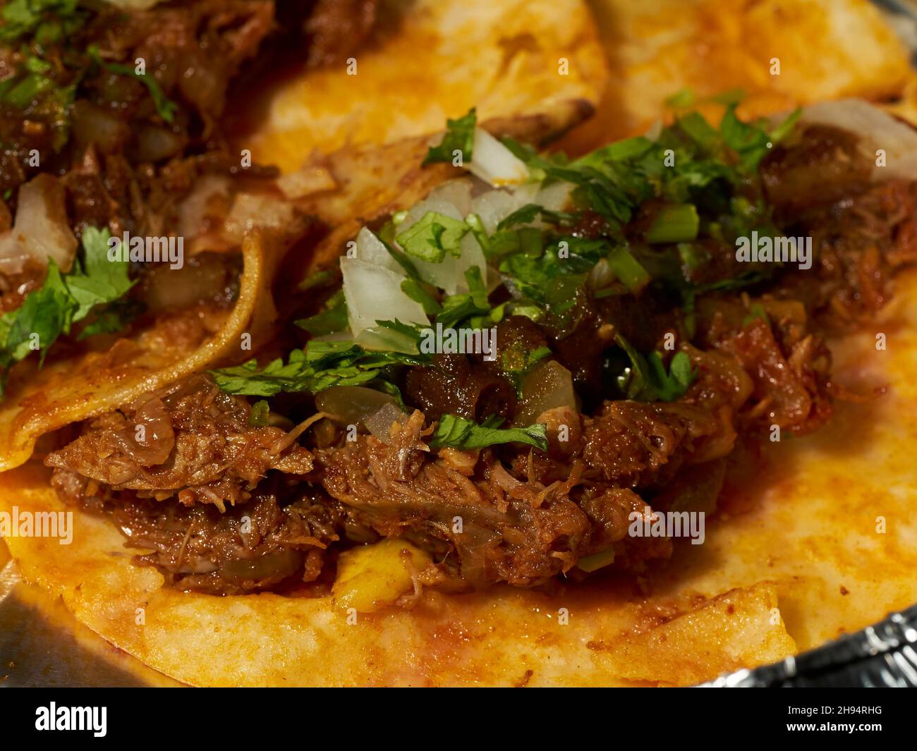 Klassisches Street Food. Tacos al Pastor von einem Händler in Corona, Queens, New York, USA Stockfoto