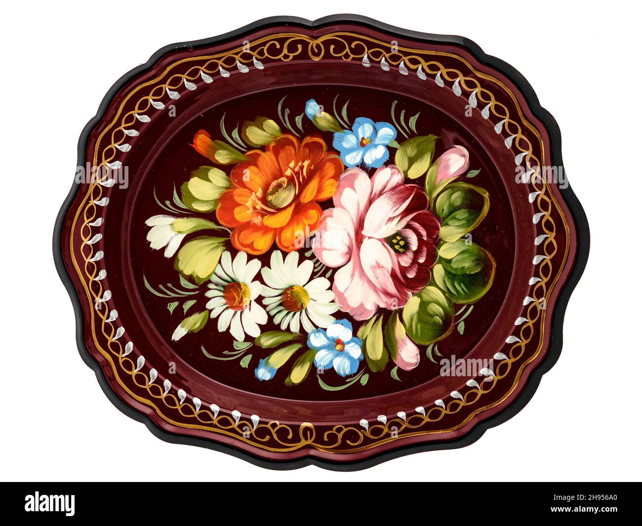 Old Red dekorative russische Folk handbemaltes Metall Tablett mit floralen Farbmuster auf weiß. Für die Innenraumgestaltung. Stockfoto