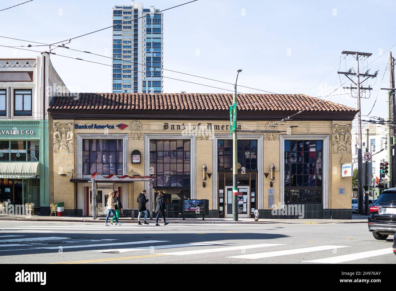 Bank of America in der 1455 Stockton St, San Francisco, CA 94133, Ein historisches Gebäude im Art déco-Stil im mediterranen Stil in North Beach Stockfoto