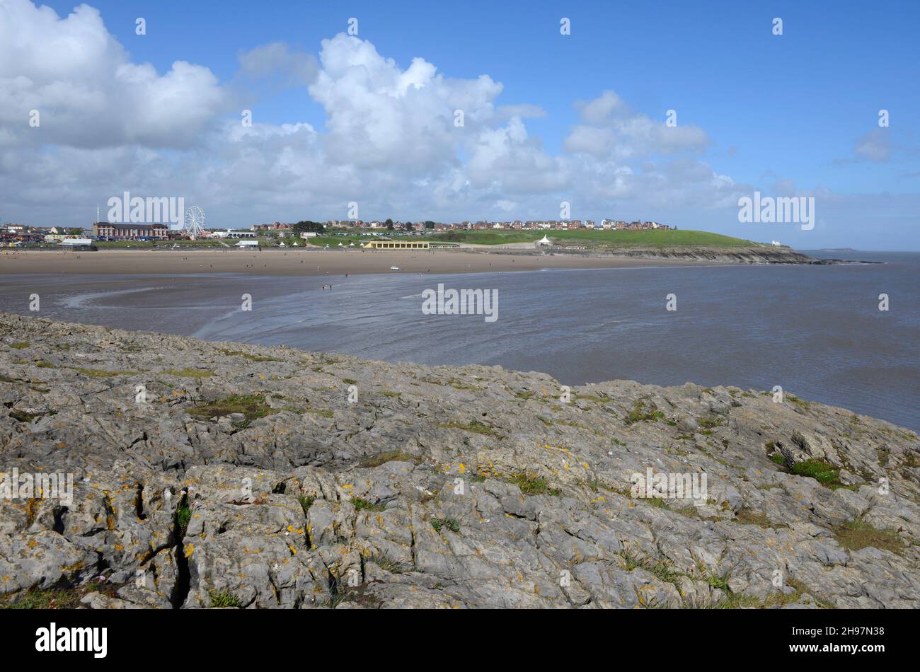 Blick auf Nells Point über Whitmore Bay auf Barry Island in Südwales, Großbritannien Stockfoto