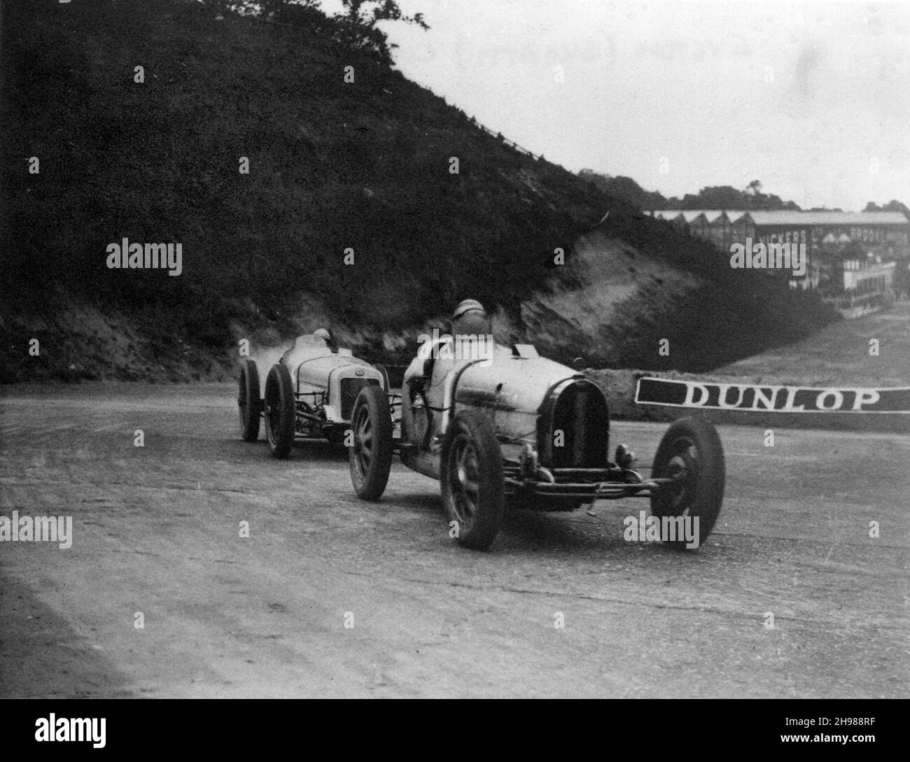 George Eyston fährt einen Typ 39A von einem Typ-3-Typ beim British Grand Prix, Brooklands, Surrey, 1927. Stockfoto