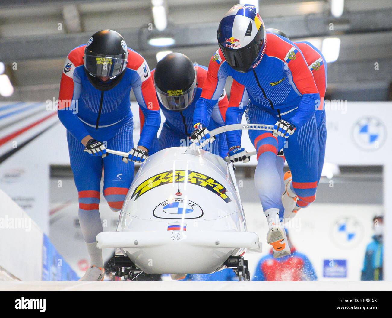 Vladislav zharovtsev Fotos und Bildmaterial in hoher Auflösung Alamy