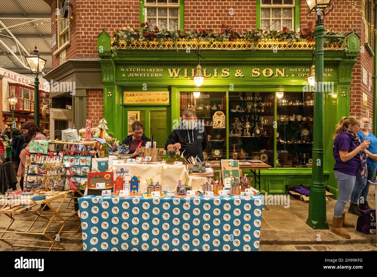 Meilensteine Living History Museum Christmas Market Event in Basingstoke, Hampshire, England, UK, im Dezember 2021 Stockfoto