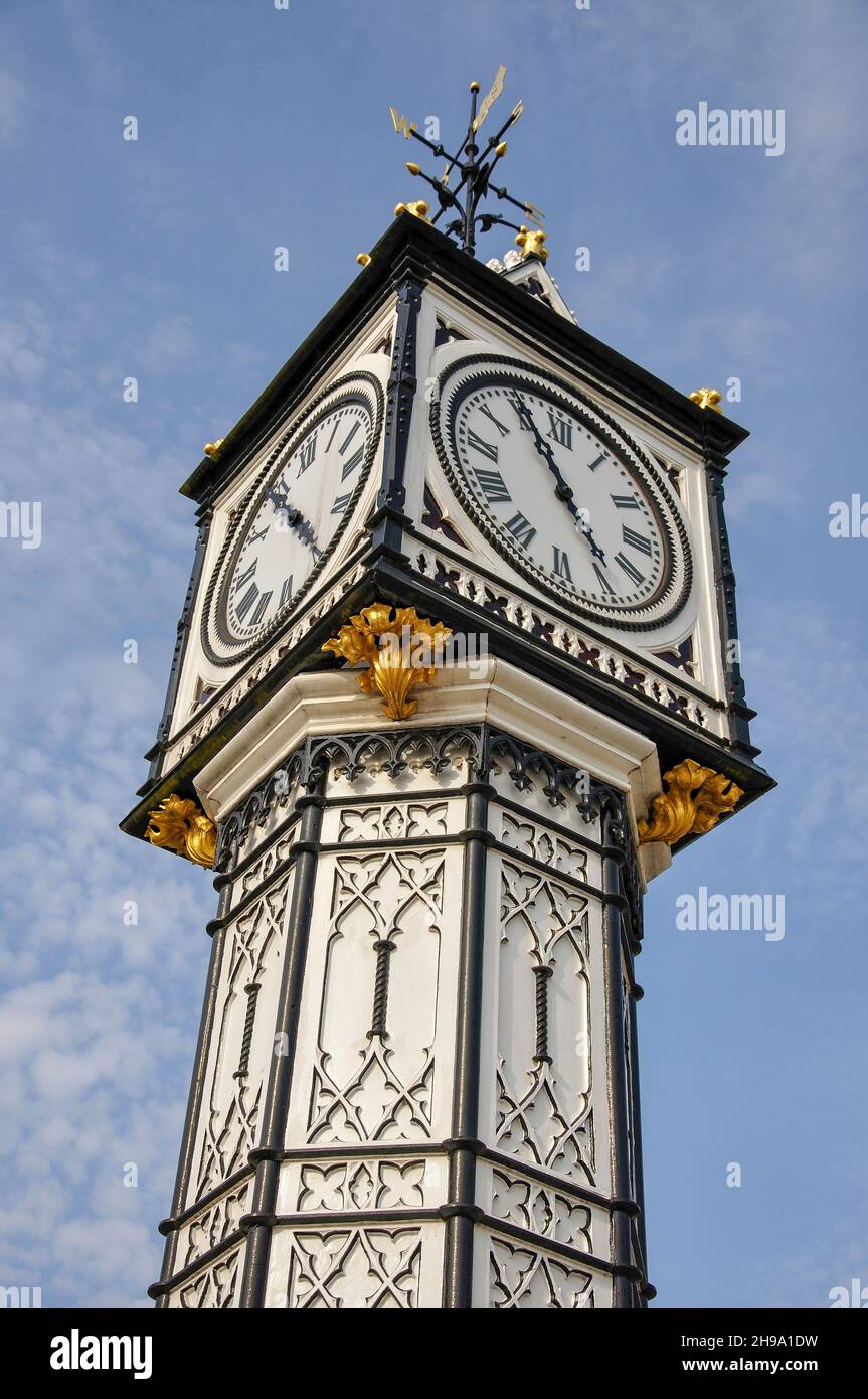 Viktorianische Uhrturm, Marktplatz, Downham Market, Norfolk, England, Vereinigtes Königreich Stockfoto