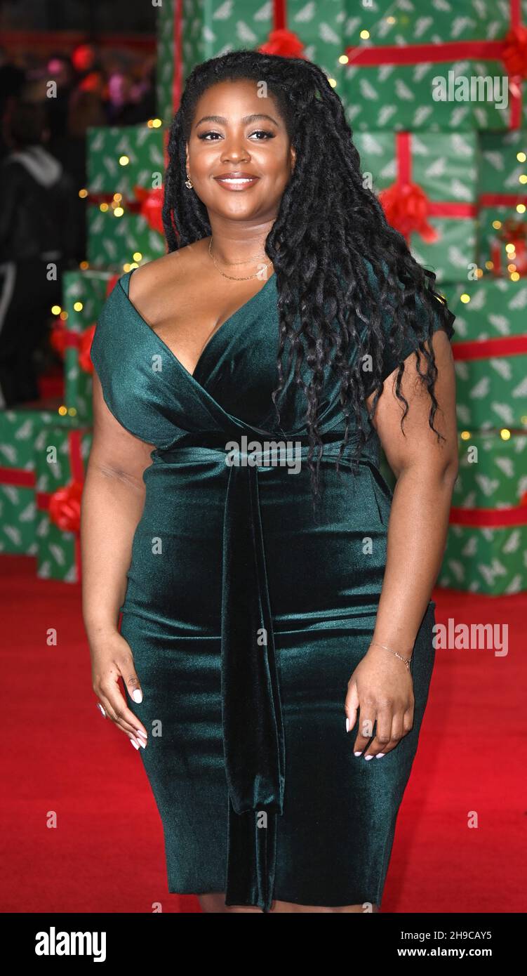 Foto Muss Gutgeschrieben Werden ©Alpha Press 079965 30/11/2021 Rochelle Rose Weltpremiere Am Zweiten Weihnachtsfeiertag In London Stockfoto