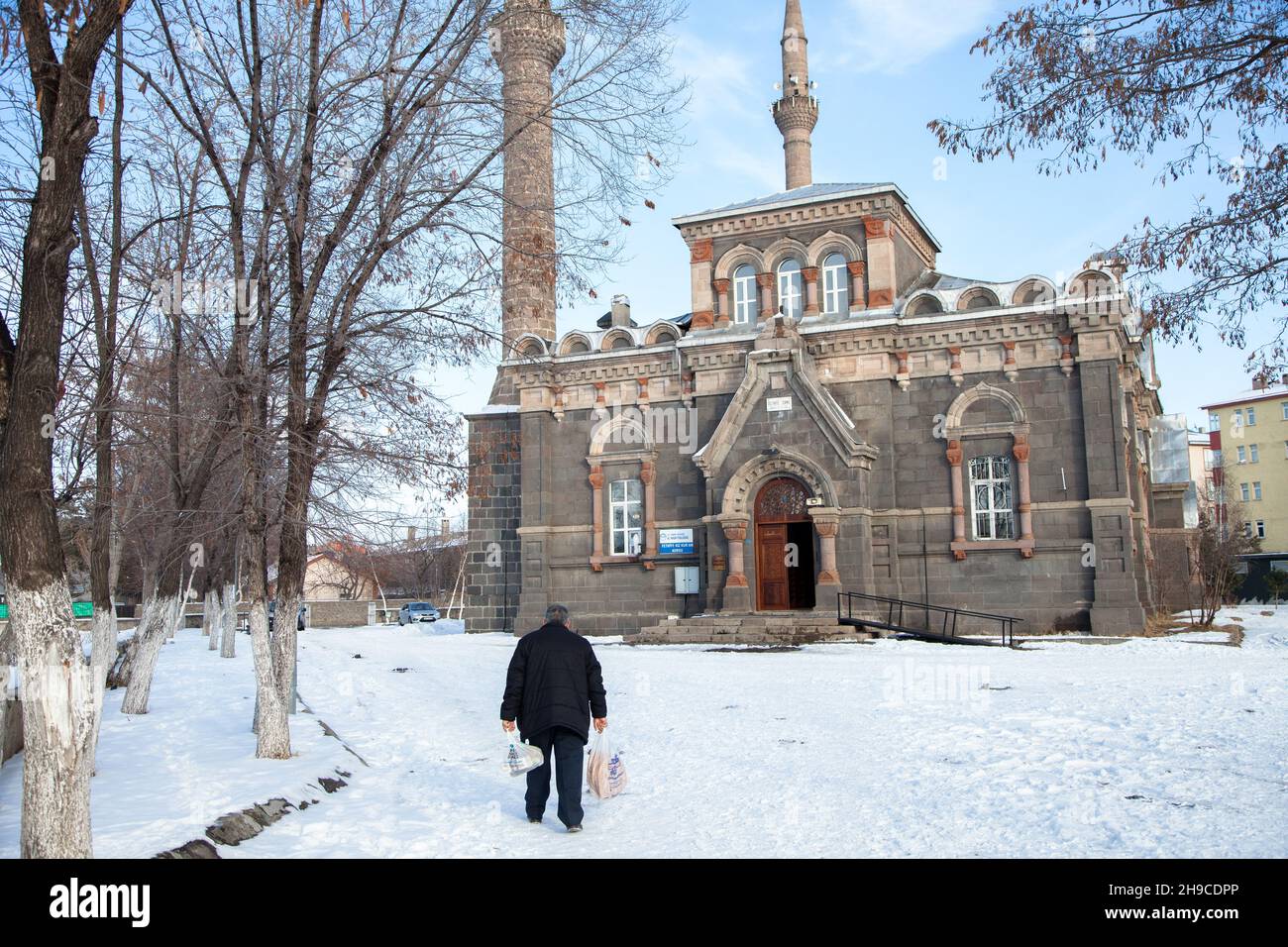 Kars, Türkei - 01-27-2016 : die Fethiye Moschee, die als Kirche erbaut wurde (Aleksander Nevski Kirche), ist eines der Symbole dieser alten Stadt im Osten Stockfoto