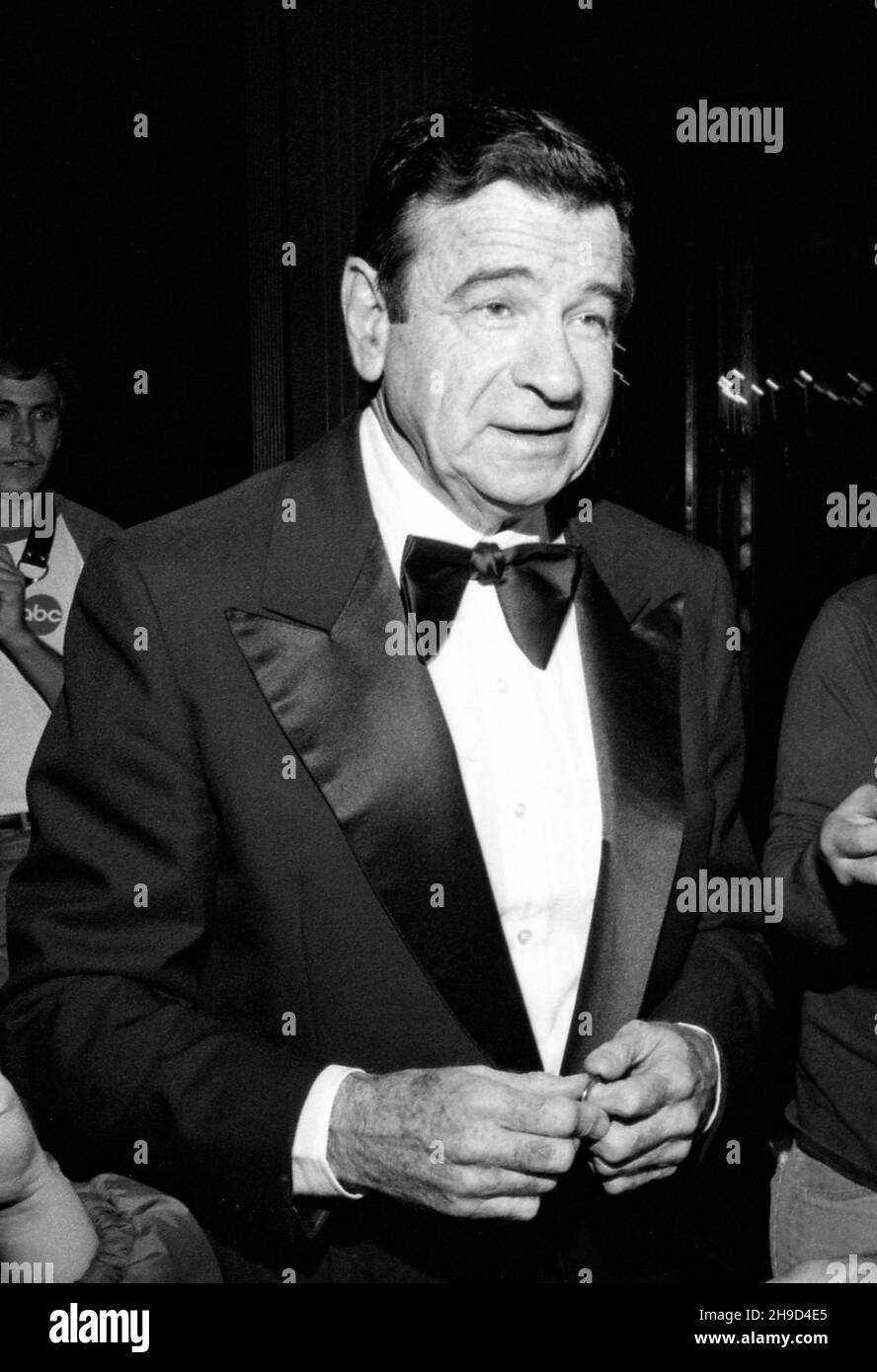 Walter Matthau beim jährlichen Stag Roast der Stadt der Hoffnung zu Ehren von Pat McCormick im Beverly Hilton Hotel am 5. November 1981. Quelle: Ralph Dominguez/MediaPunch Stockfoto