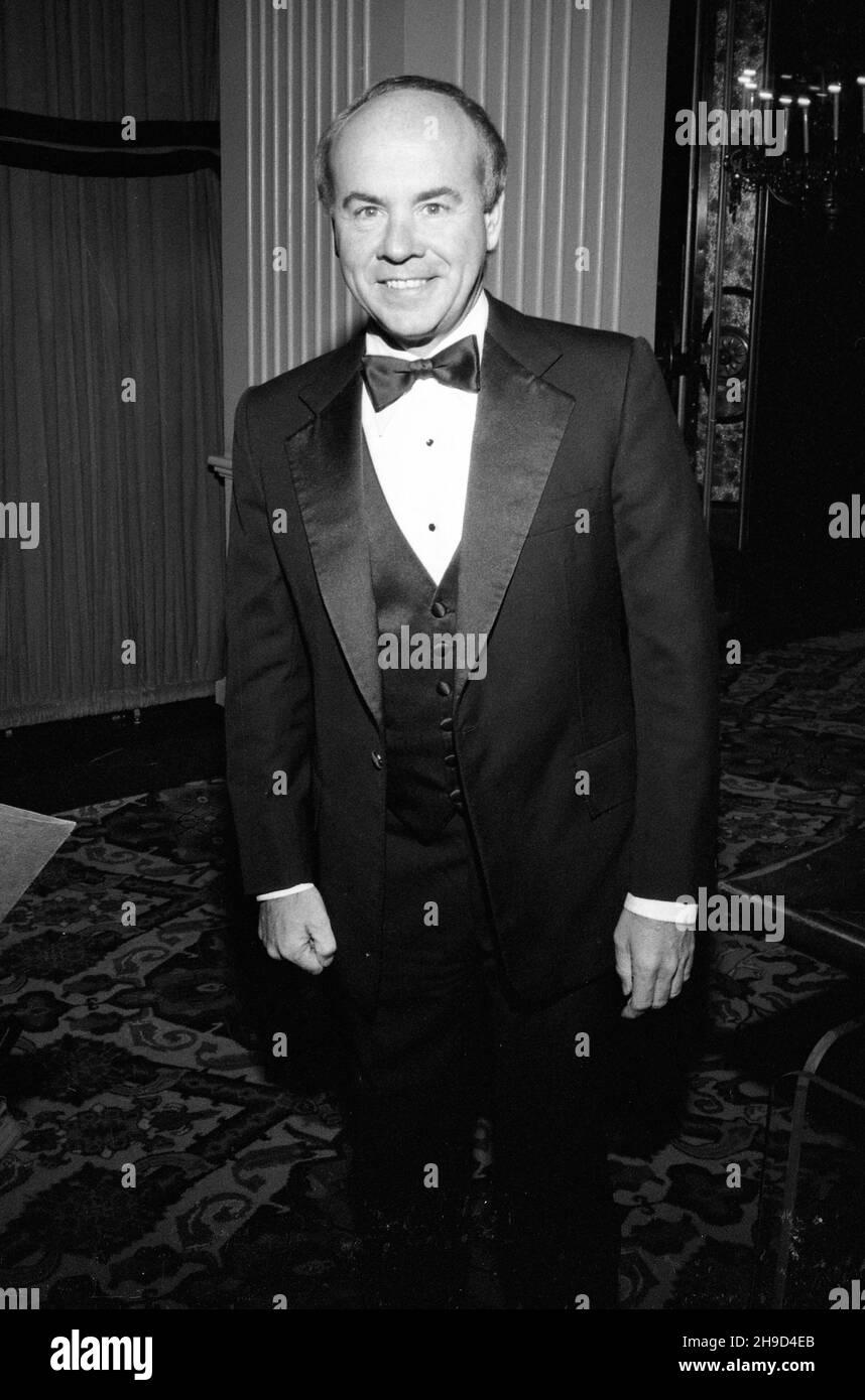 Tim Conway im City of Hope Annual Stag Roast zu Ehren von Pat McCormick am 5. November 1981 im Beverly Hilton Hotel. Quelle: Ralph Dominguez/MediaPunch Stockfoto
