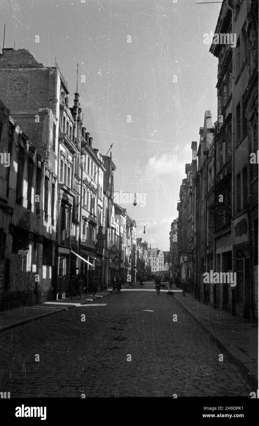 Legnica, 1947-10. Kamienice na Starym Mieœcie. wb/gr PAP Dok³adny dzieñ wydarzenia nieustalony. Legnica, 1947. Okt. Mietshäuser in der Altstadt. wb/gr PAP Stockfoto