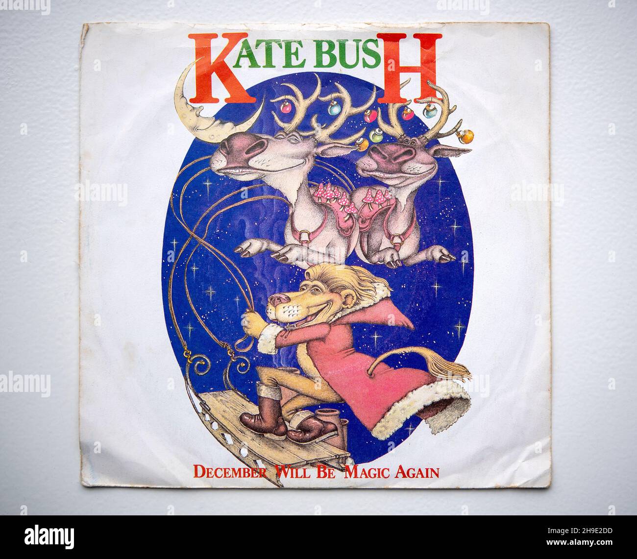 Bildercover der 7-Zoll-Single-Version von Dezember wird Magic Again von Kate Bush sein, die eine Weihnachtsveröffentlichung im Jahr 1980 war Stockfoto