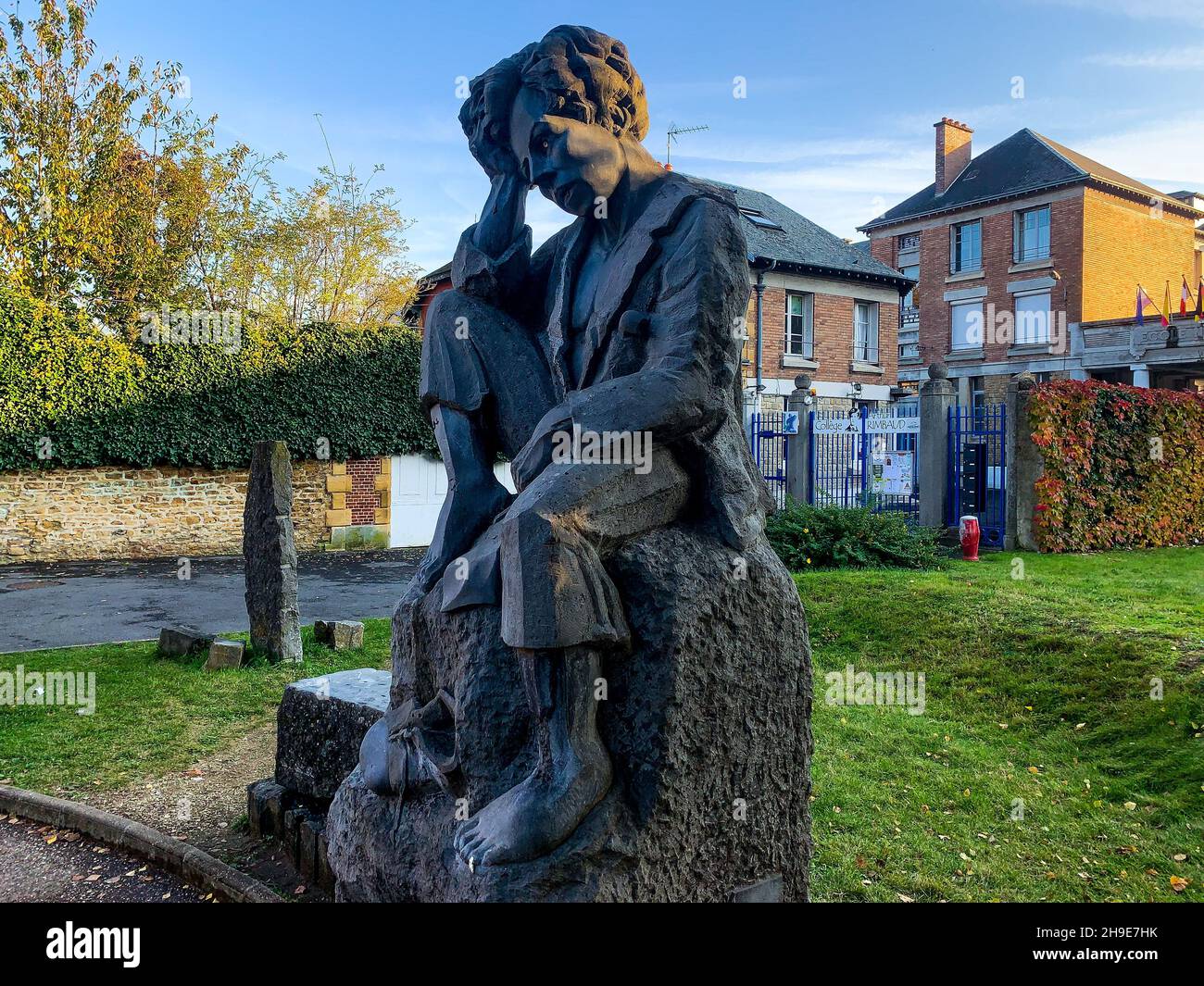 Statue des jungen Arthur Rimbaud, Charleville-Mézières, Ardennen, Region Grand-Est, Nordostfrankreich Stockfoto
