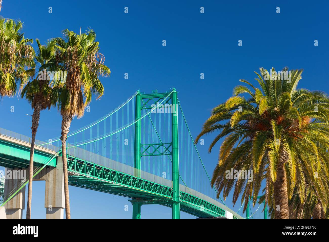 Die Vincent Thomas Bridge in San Pedro, City of Los Angeles, Kalifornien. Stockfoto