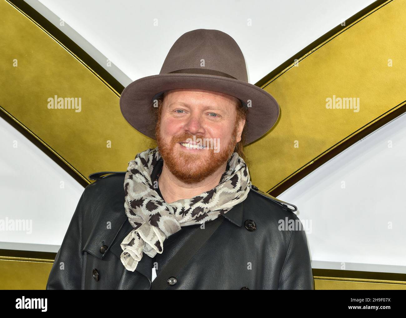 London, Großbritannien. 06th Dez 2021. Leigh Francis nimmt an der Weltpremiere „The Kings man“ am Cineworld Leicester Square in London Teil. Kredit: SOPA Images Limited/Alamy Live Nachrichten Stockfoto