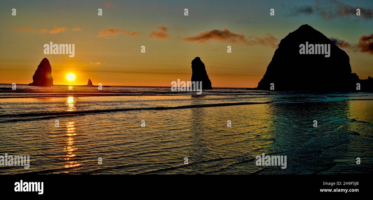 Blick vom Cannon Beach Oregon Stockfoto