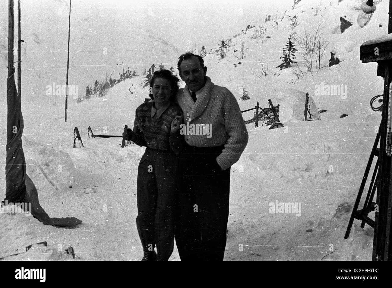 Karpacz, 1948-02. XXIII Narciarskie Mistrzostwa Polski (19-20 Lutego). bk PAP Karpacz, 1948. Februar. Die polnische Ski-Meisterschaft 23rd (19.-20. Februar). bk PAP Stockfoto