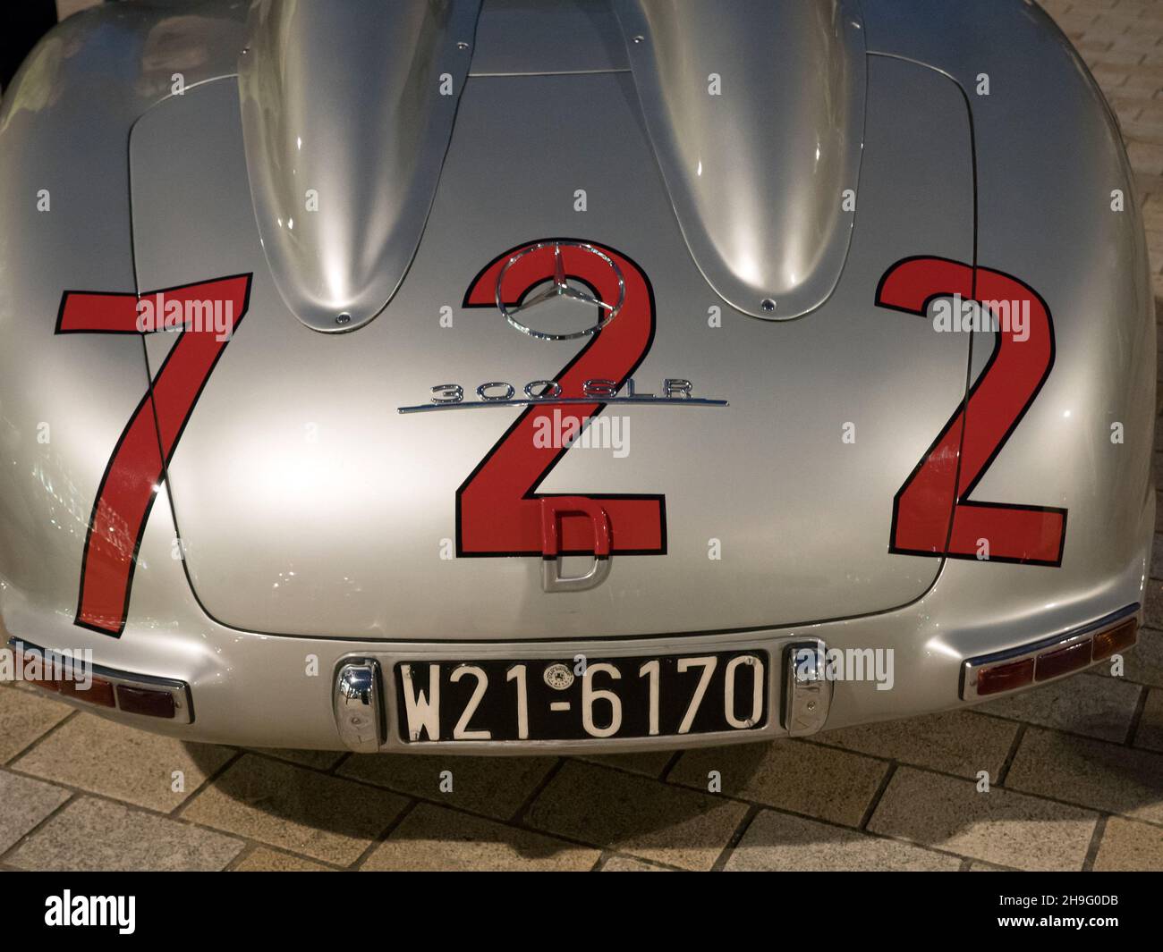 Stirling Moss 1955 Mercedes-Benz 300SLR Mille Miglia Auto auf Drehort im Zentrum von London 19/9/21 Stockfoto
