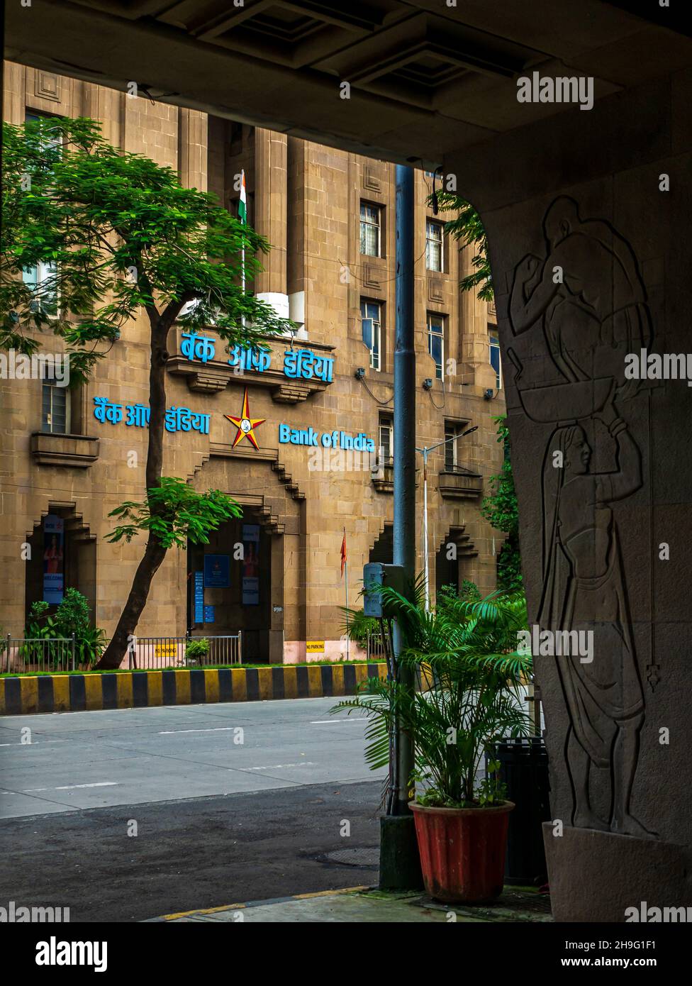 MUMBAI, INDIEN - 2. Oktober 2021 : Hauptsitz der Bank of India, erbaut von British in Süd-Mumbai. Kolonialgebäude. Stadtbild Von Mumbai. Stockfoto