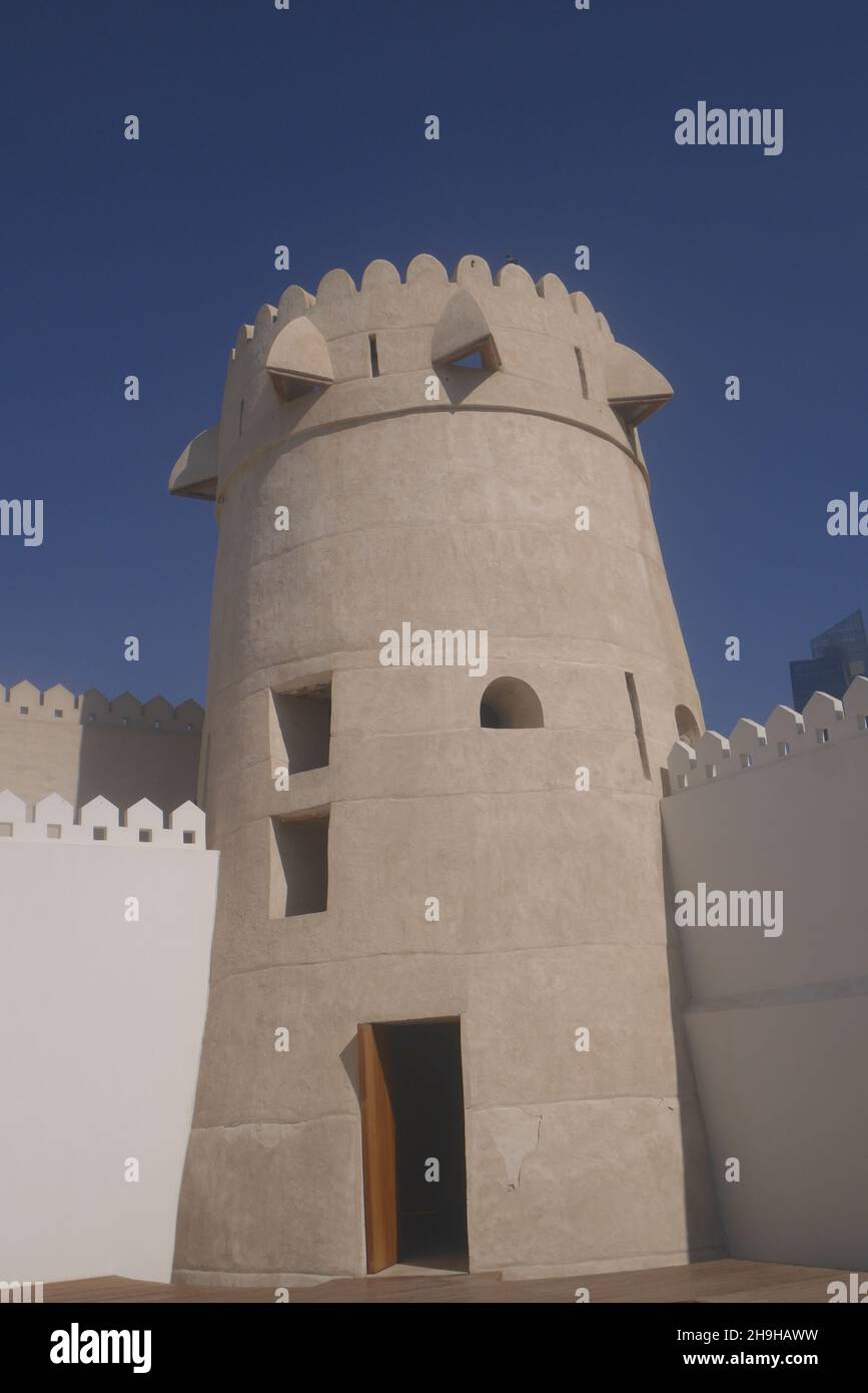 Das Innere des Qasr al Hosn, des Weißen Fort, des Alten Fort oder des Palastes, das früher die Residenz des regierenden scheich von Abu Dhabi und des Emir-Palastes war Stockfoto