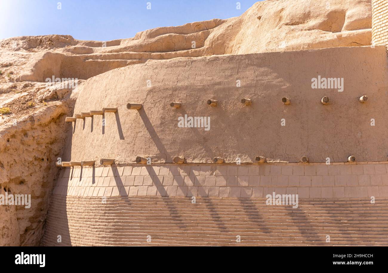 Mauer, Befestigung einer alten Stadt Sawran oder Sauran, Seidenstraße, gegründet 6th cc, Ruinen des 12-16th Jahrhunderts, Kasachstan, Zentralasien Stockfoto
