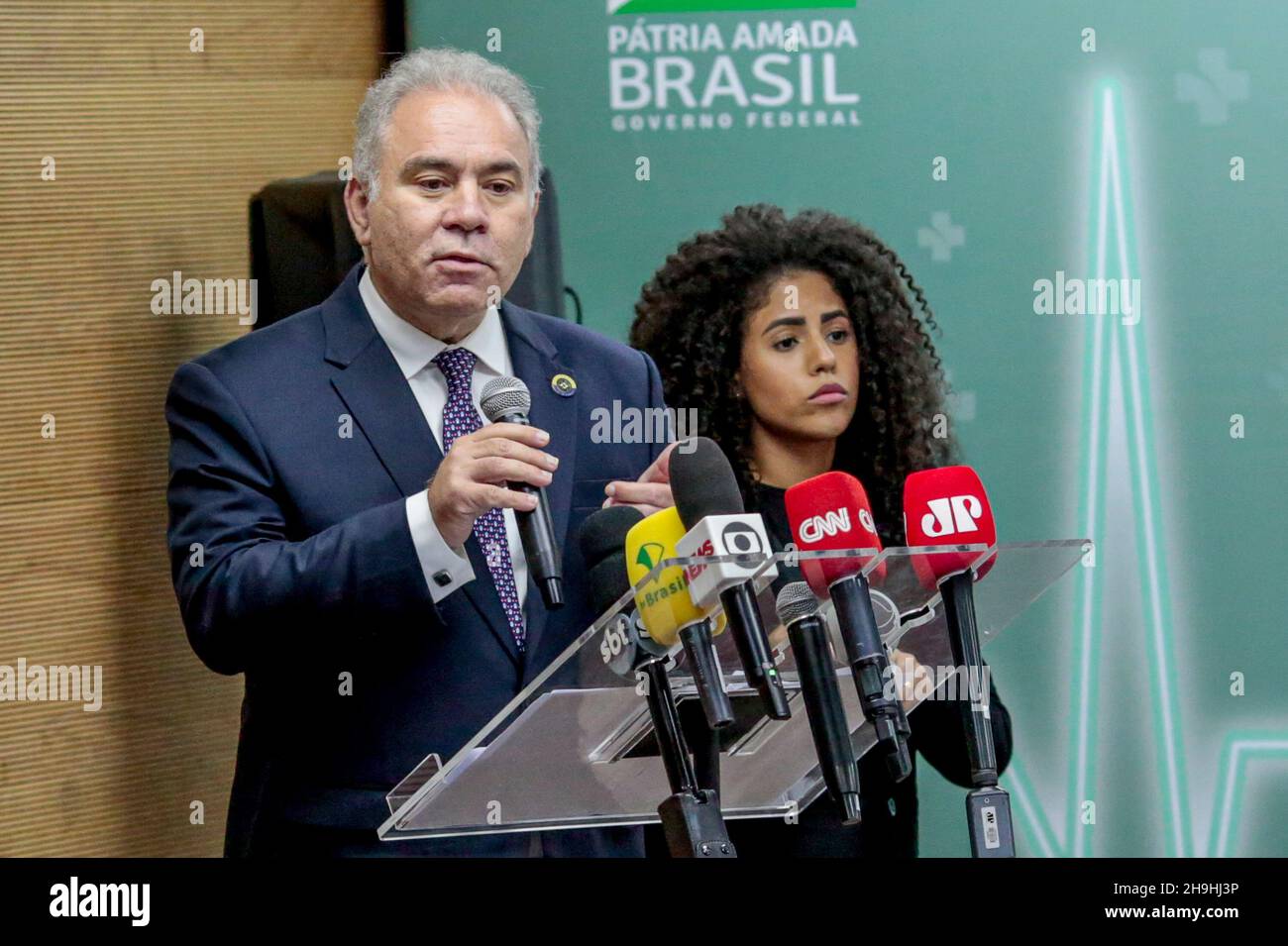 SP - Sao Paulo - 12/07/2021 - SAO PAULO, MINISTER MARCELO QUEIROGA - der Minister für Gesundheit, Marcelo Queiroga, während der Unterzeichnung der Verordnung, die den akuten Myokardinfarkt-Versorgungslinie erweitert, am Heart Institute of Hospital das Clinicas ( Incor) in Sao Paulo, an diesem Dienstag (7). Foto: Suamy Beydoun/AGIF/Sipa USA Stockfoto