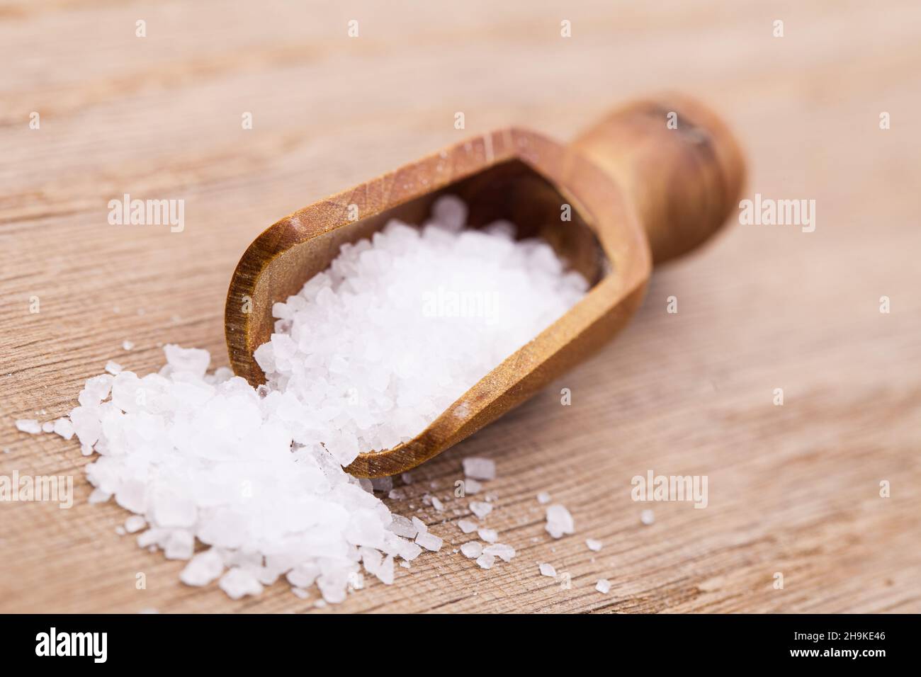 Salz, Schaufel, Haufen, Salzkörner, Körner, Grob, Kristall, Gewürz, salzig, viele, Schräg, natürlich, voll, Lebensmittel, Salzkristalle, Weiß, braun, Meersalz, Stockfoto