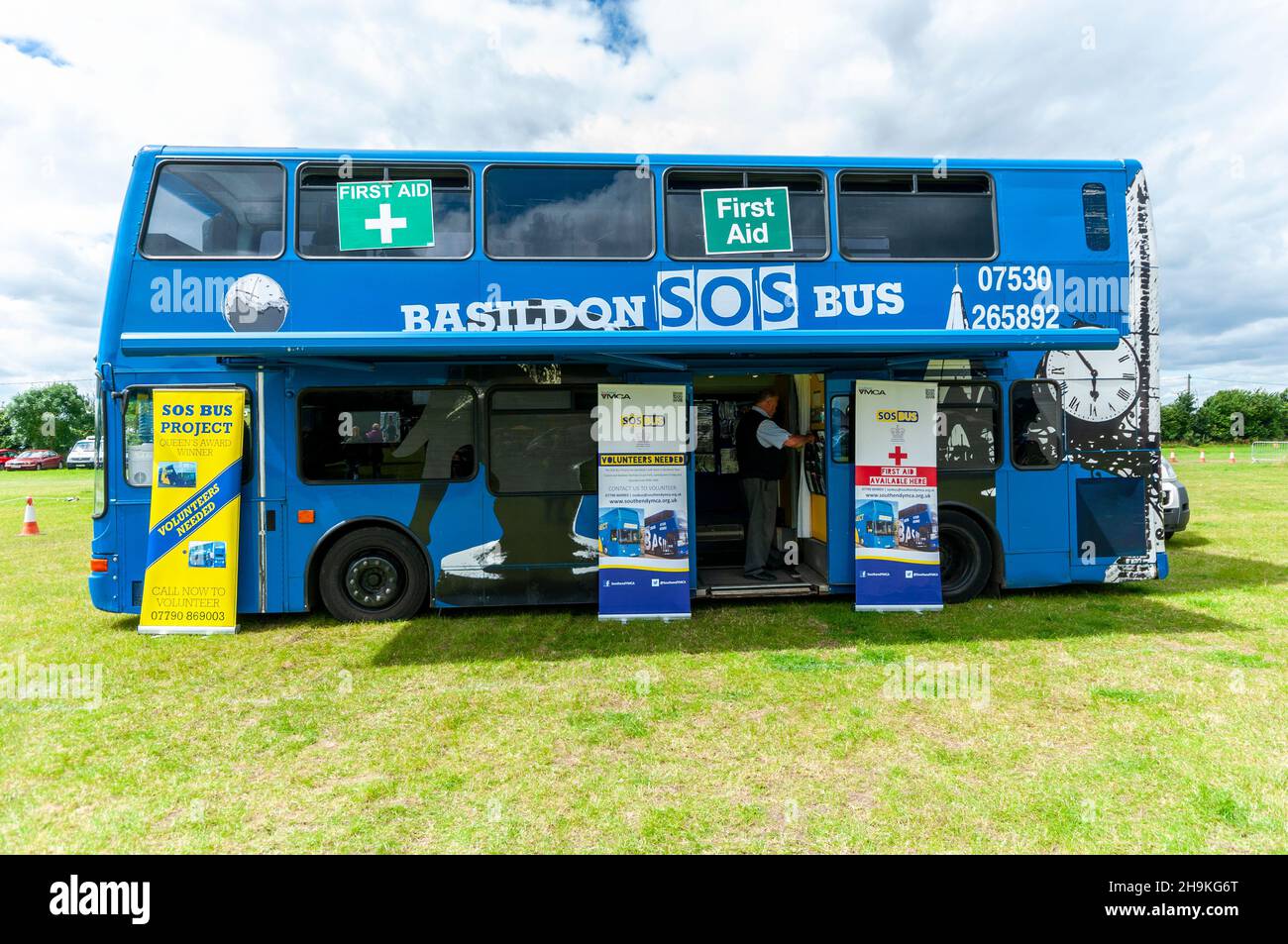Basildon SOS Bus zeigt sich bei einer Wohltätigkeitsveranstaltung in Orsett, Essex, Großbritannien. Erste Hilfe und Hilfe für die Schwachen. Erster Ansprechpartner für Notleidende Stockfoto