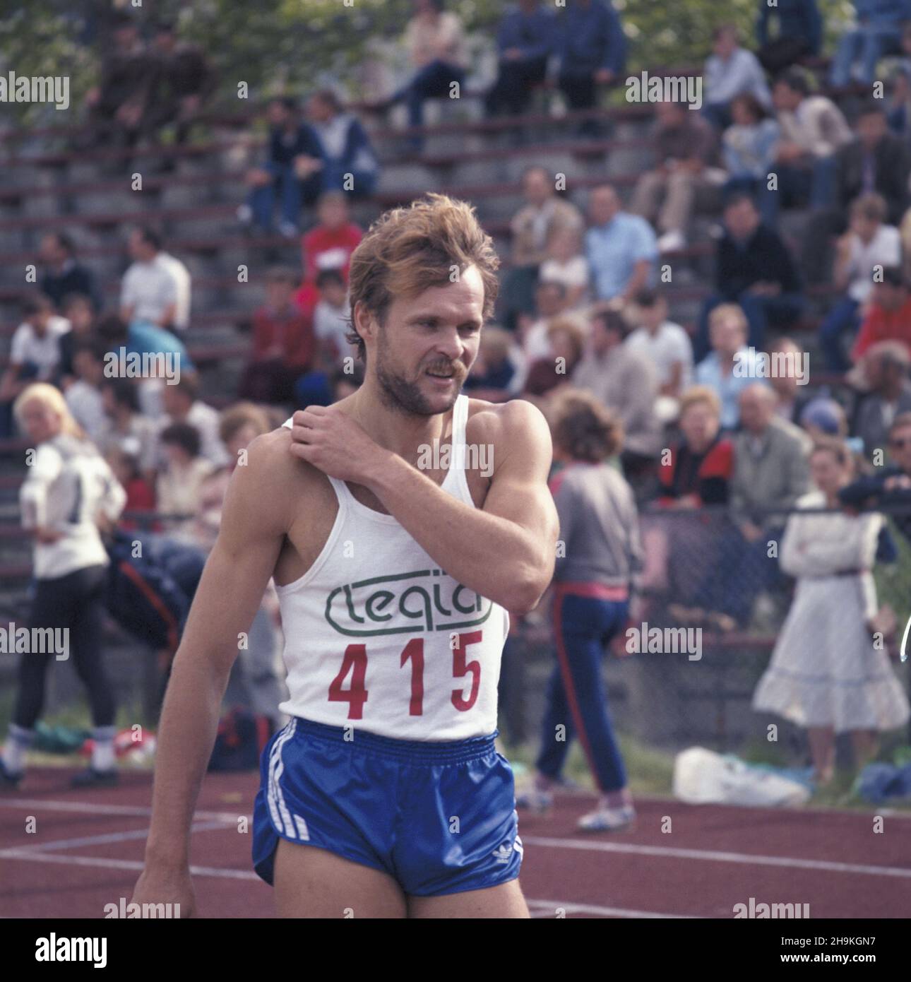 Grudzi¹dz 06,1986. W dniach 27-29 czerwca odbywa³y siê 62 Lekkoatletyczne Mistrzostwa Polski. NZ. sprinter Marian Woronin. msa PAP/Leszek Fidusiewicz Dok³adny dzieñ wydarzenia nieustalony. Grudziadz, 29. Juni 1986. Die polnische Leichtathletik-Meisterschaft 62nd fand vom 27. Bis 29. Juni statt. Im Bild: sprinter Marian Woronin. msa PAP/Leszek Fidusiewicz Stockfoto