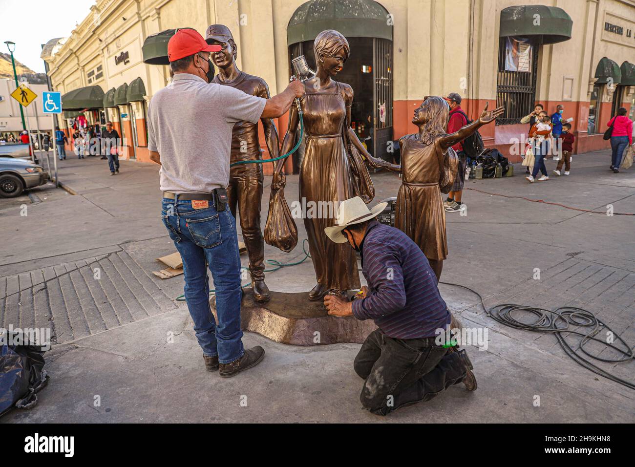 Familia padre madre hijo Fotos und Bildmaterial in hoher Auflösung Alamy