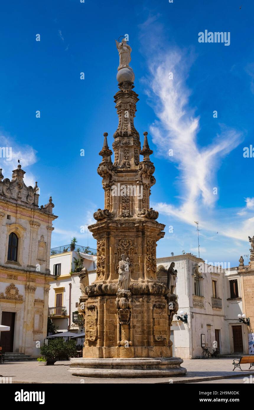 Der Spire der Unbefleckten 1743 im Barockstil in Nardò ein schönes Barockdorf, Provinz Lecce, Salento, Apulien, Süditalien. Stockfoto