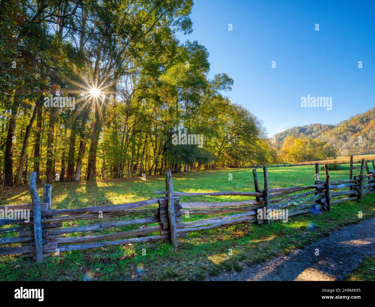 19th Century Mountain Farm Museum im Oconaluftee Visitors Center im Great Smoky Mountains National Park in North Carolina, USA Stockfoto