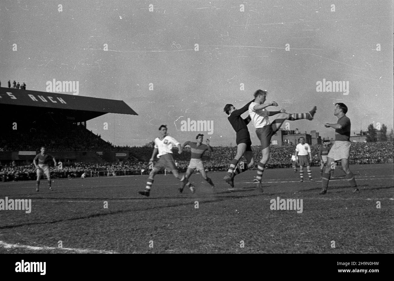 Chorzów, 19481010. Mecz pi³karski PolskaRumunia rozegrany na