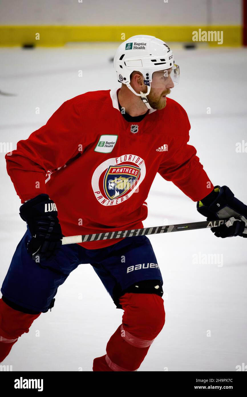 Florida Panthers Team während der morgendlichen Trainingseinheit in Florida Panthers IceDen für die NHL-Saison 2021-2022 Stockfoto