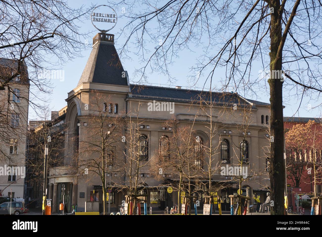 Deutschland, Deutschland, Berlin, Hauptstadt, Schiffbauerdamm, Bertolt Brecht, Berliner Ensemble, Theater, DDR-Bau, Stockfoto Deutschland, Deutschland, Berlin, Hauptstadt, Schiffbauerdamm, Bertolt Brecht, Berliner Ensemble, Theater, DDR-Bau, Stockfoto