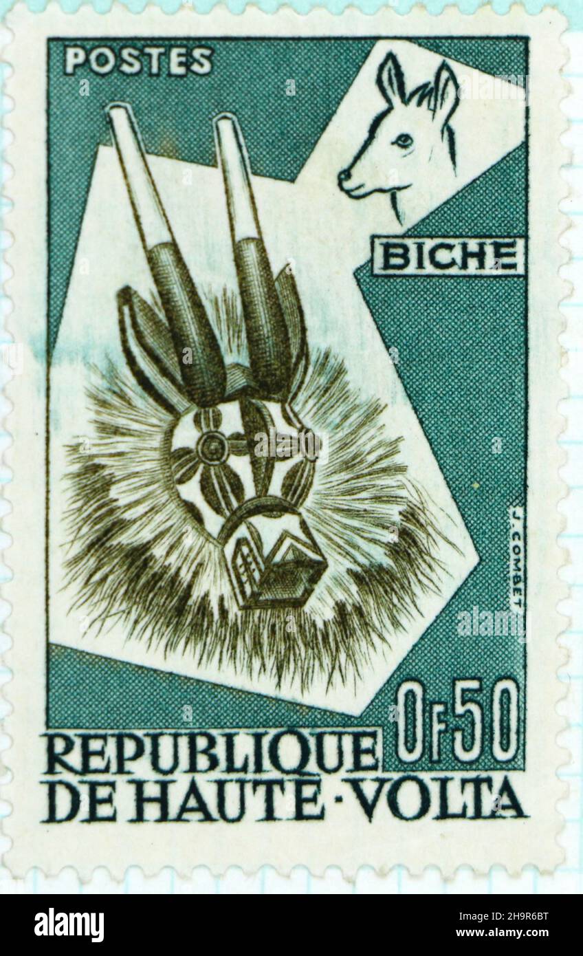 Foto einer 0f50 Briefmarke mit afrikanischer Tiermaske aus Obervolta Stockfoto