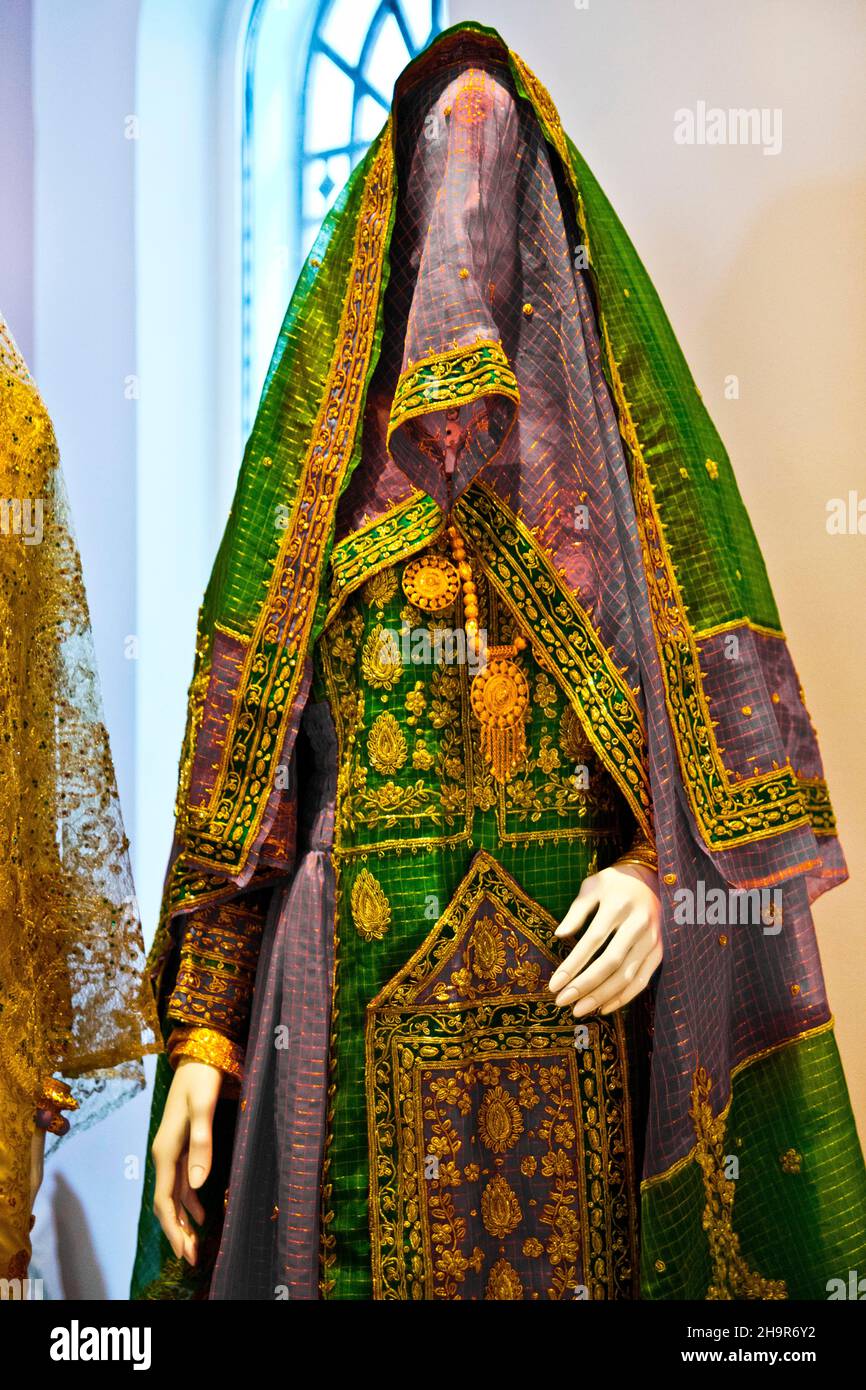 Frauenkostüme, Bait Al Zubair Museum, Maskat, Oman Stockfoto