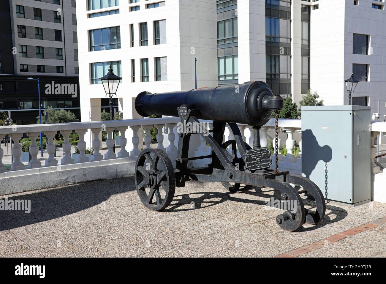 Russische Waffe, die auf der Krim gefangen genommen und von der britischen Regierung an Gibraltar überreicht wurde Stockfoto