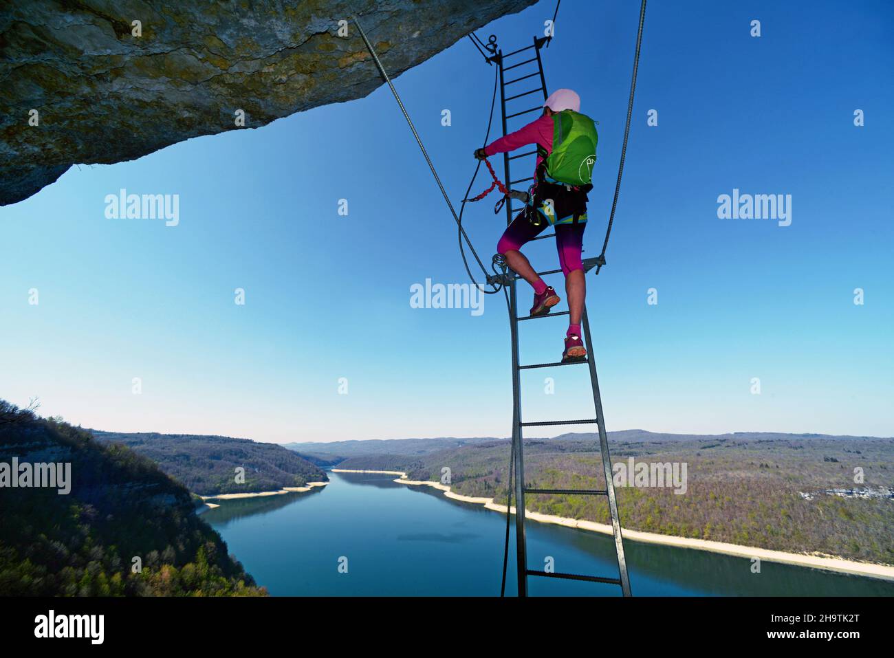 Klettersteig du Lac de Vouglans, Frankreich, Jura, Moirans en Montagne Stockfoto