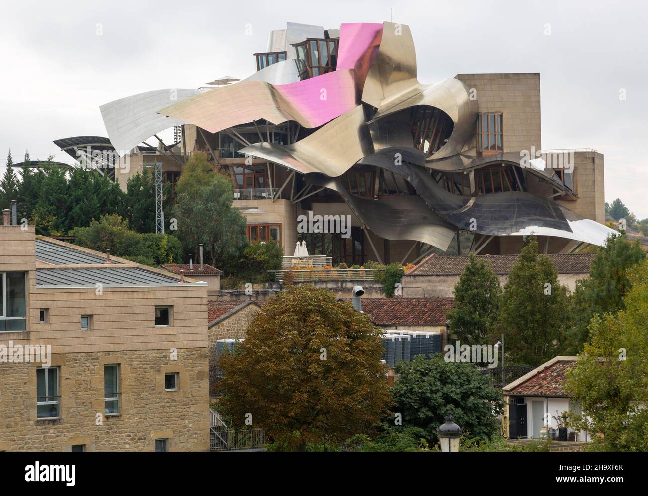 Moderne Architektur Marqués de Riscal Hotel, Architekt Frank Gehry, Elceigo, Álava, Baskenland, nordspanien Stockfoto