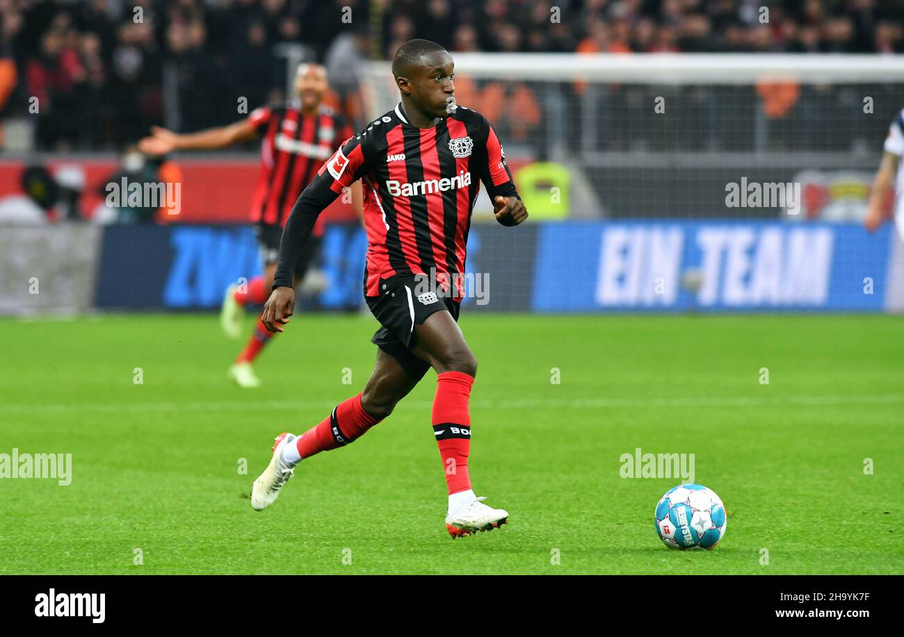 Bundesliga, BayArena Leverkusen, Bayer Leverkusen gegen VfL Bochum; Moussa Diaby. Stockfoto