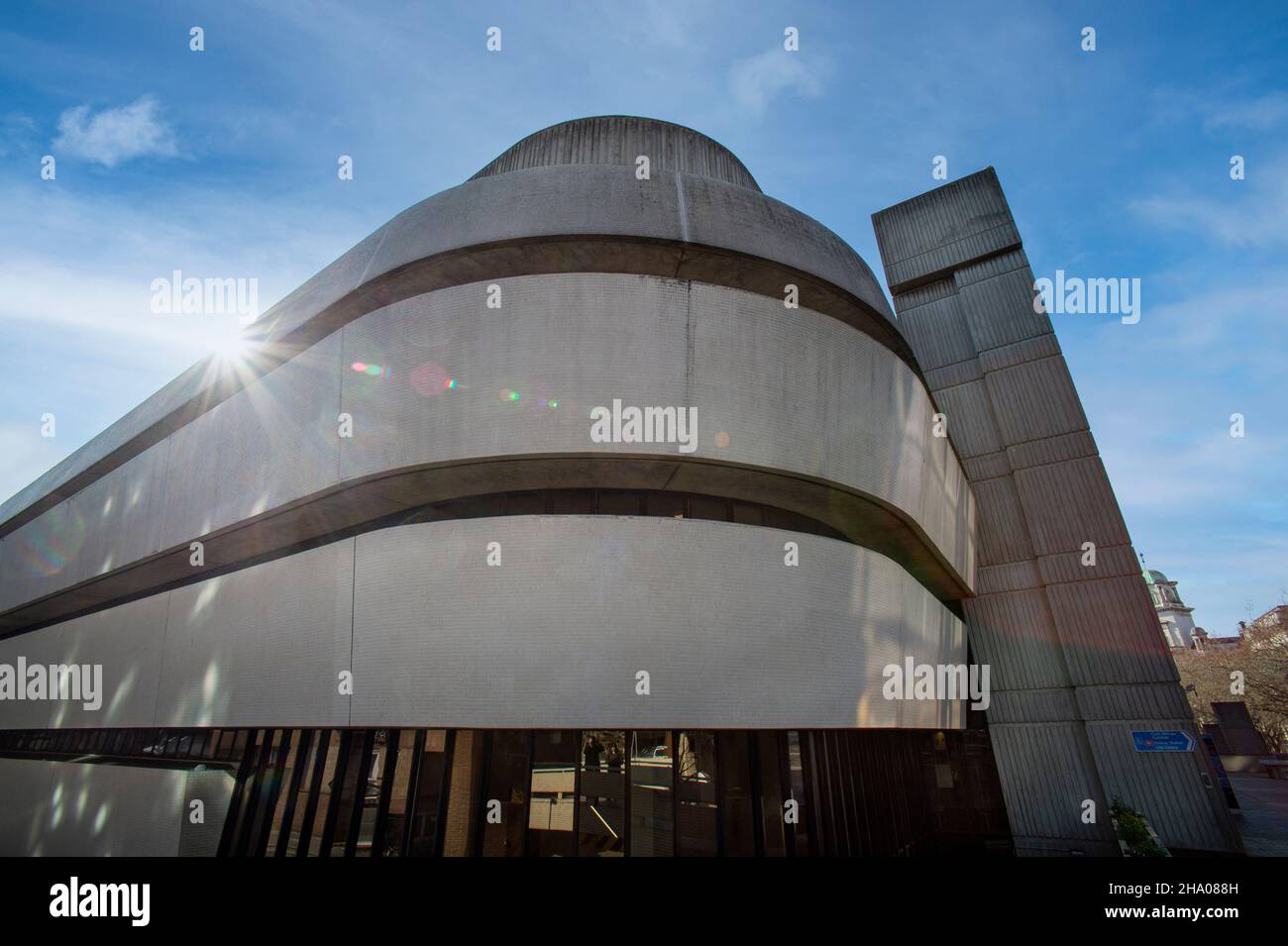 Die Norrish Central Library, Portsmouth, England. Brutalistische Architektur. Stockfoto