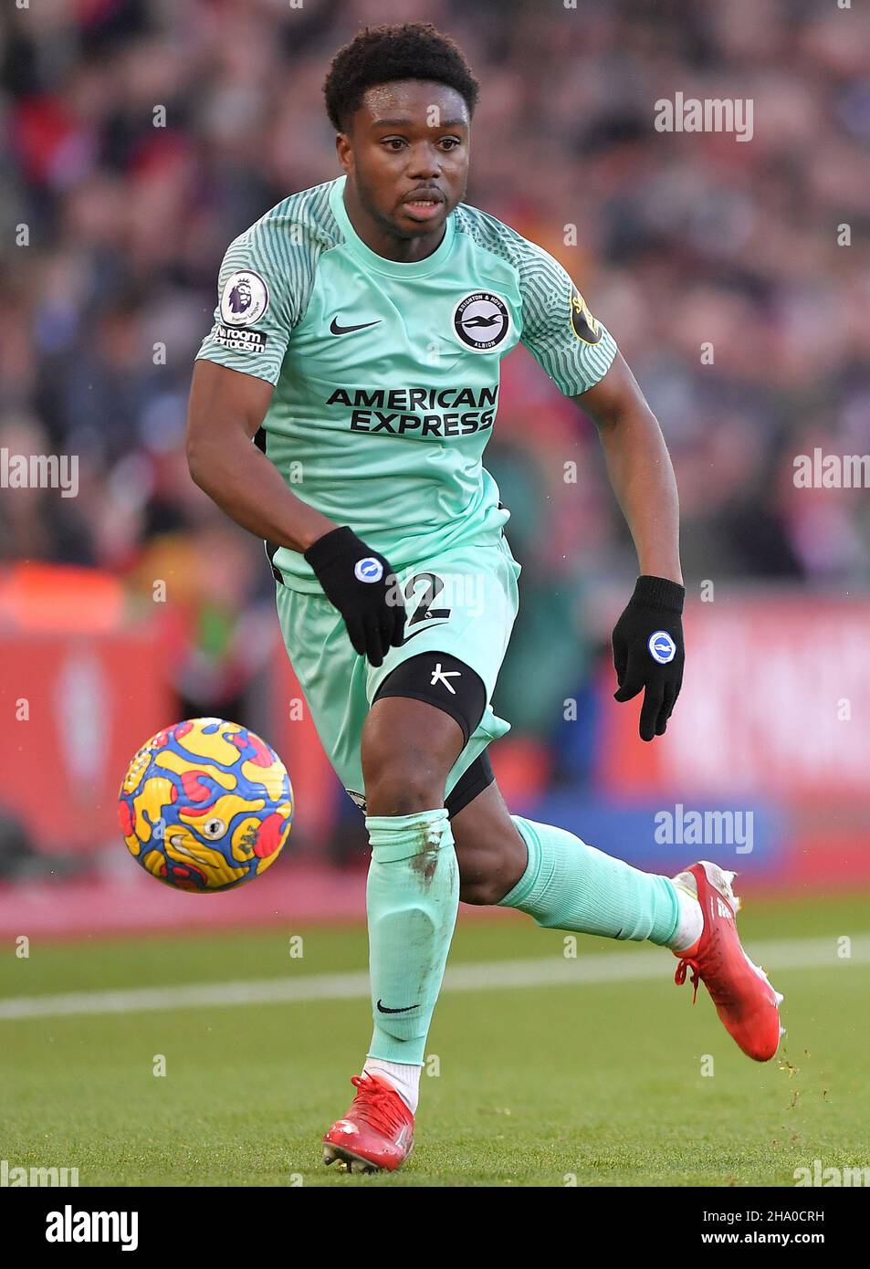 Tariq Lamptey von Brighton & Hove Albion - Southampton / Brighton & Hove Albion, Premier League, St Mary's Stadium, Southampton, Großbritannien - 4th. Dezember 2021 nur zur redaktionellen Verwendung – es gelten die Einschränkungen von DataCo Stockfoto