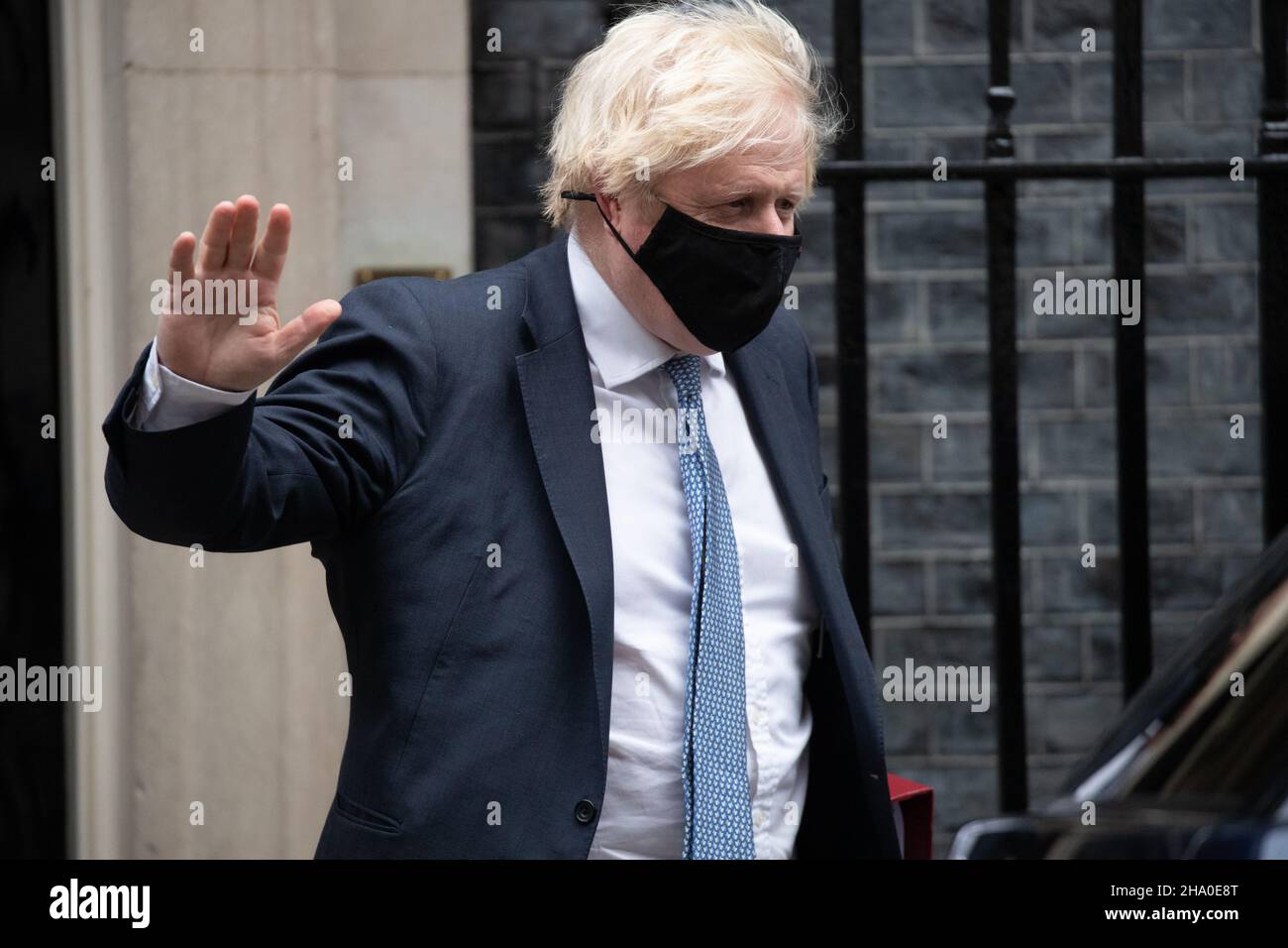 Premierminister Boris Johnson verlässt die Downing Street 10 zur Fragestunde mit Premierminister Stockfoto