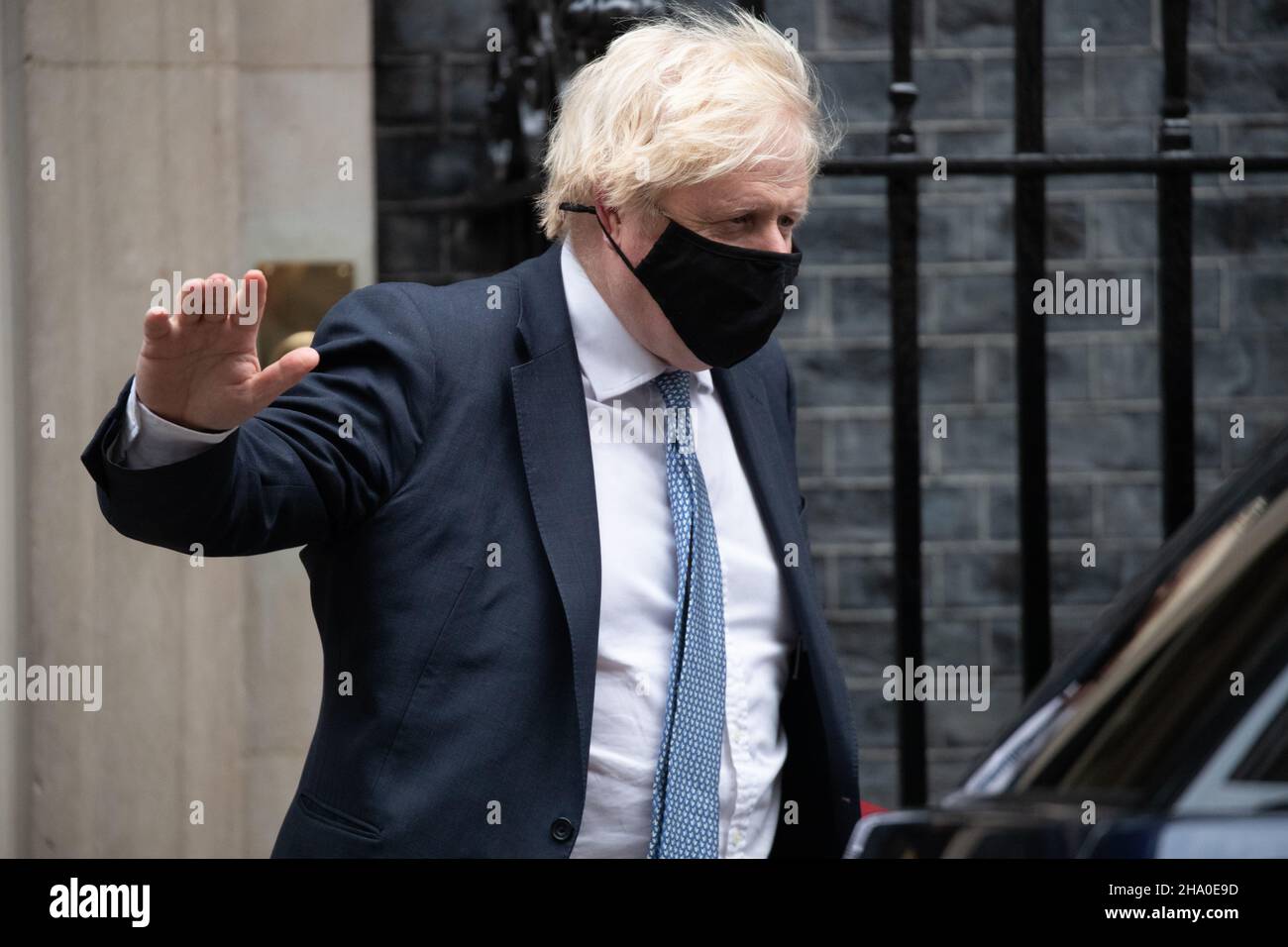 Premierminister Boris Johnson verlässt die Downing Street 10 zur Fragestunde mit Premierminister Stockfoto