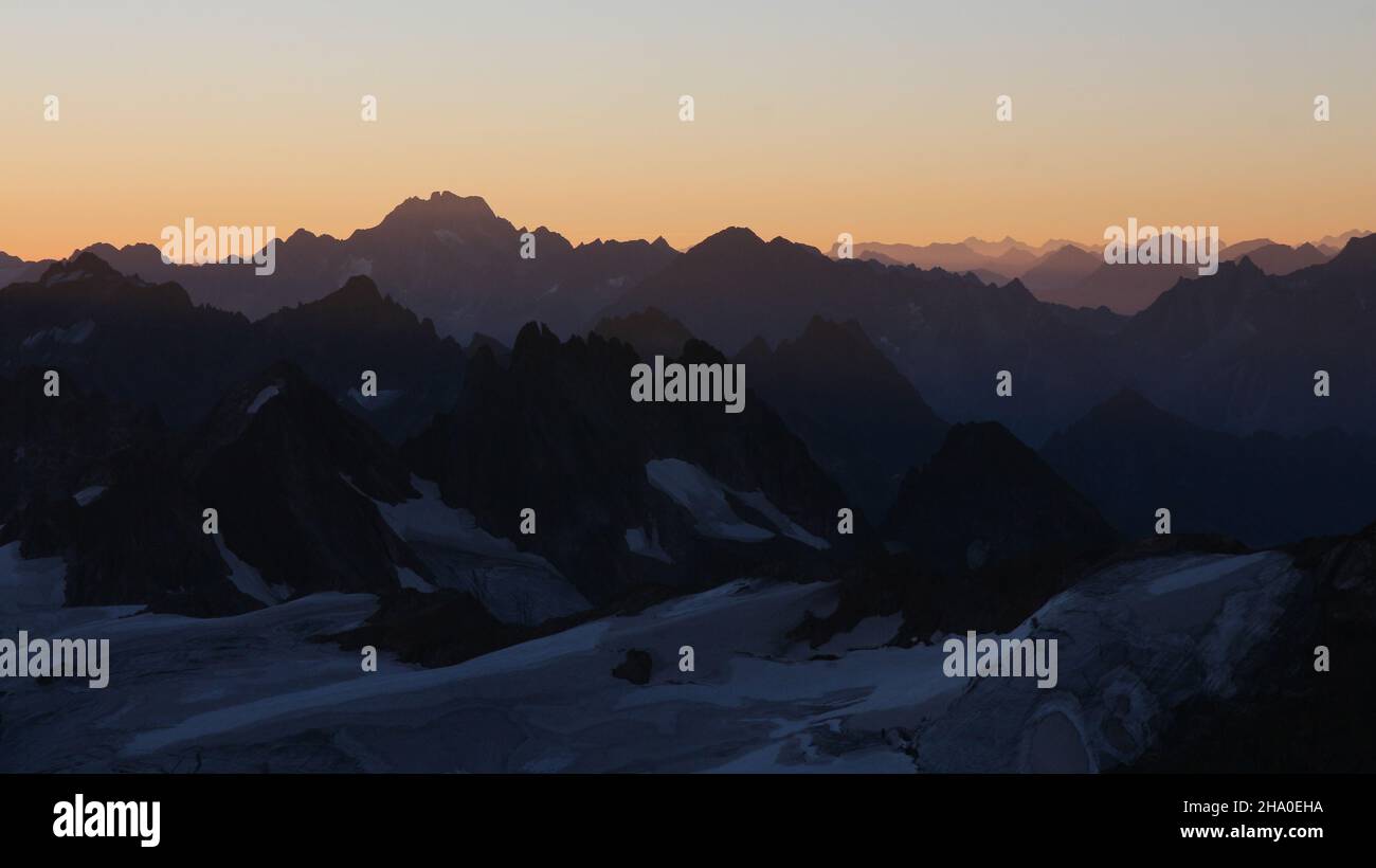 Sonnenaufgang vom Titlis, Schweiz. Stockfoto