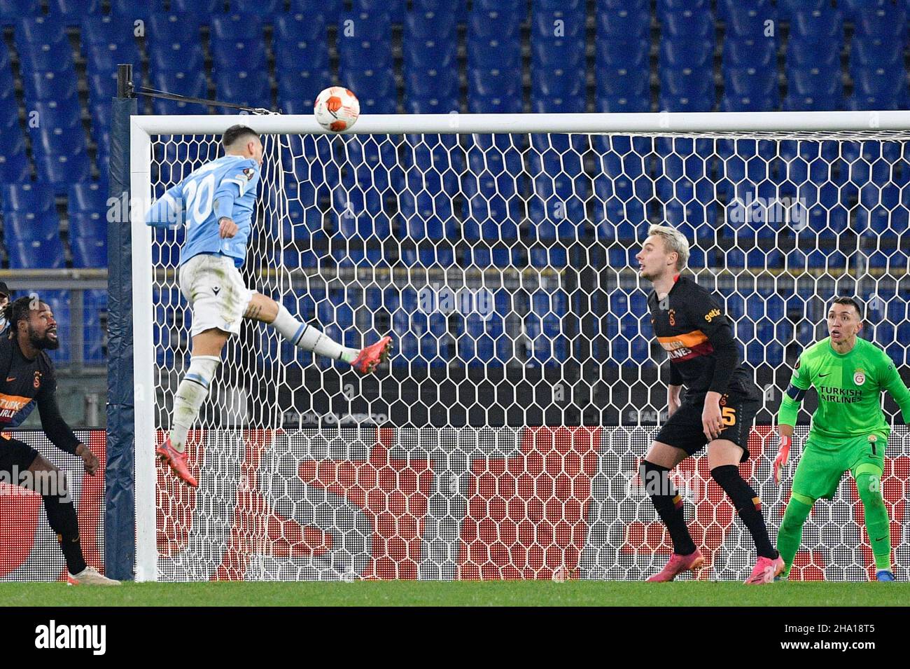 Rom, Italien. 09th Dez 2021. Mattia Zaccagni (SS Lazio) während des Fußballspiels der UEFA Europa League zwischen SS Lazio und Galatasaray am 09. Dezember 2021 im Olympiastadion in Rom. Kredit: Unabhängige Fotoagentur/Alamy Live Nachrichten Stockfoto