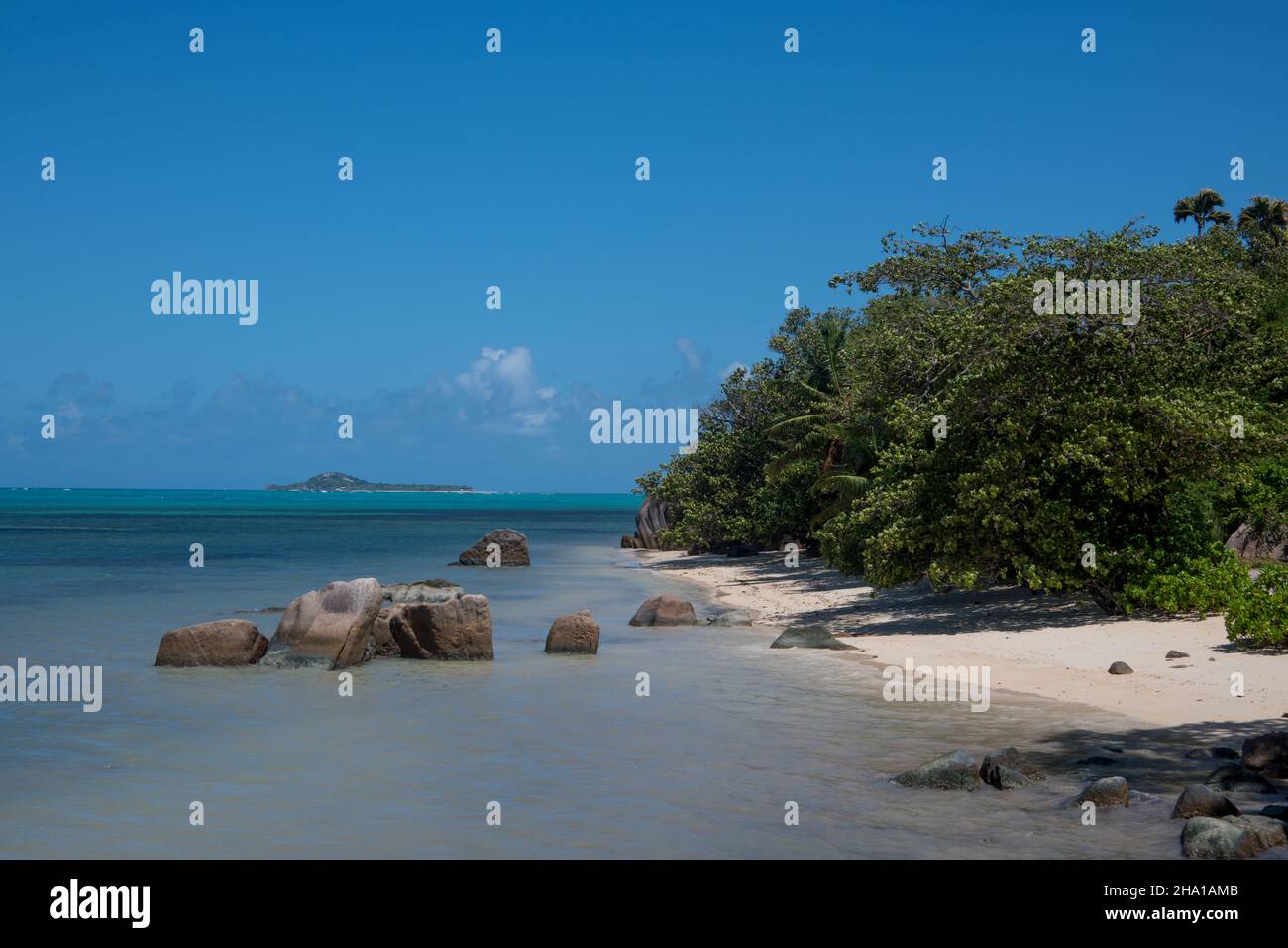Sunset Point und Cousin Island Praslin Seychellen Stockfoto