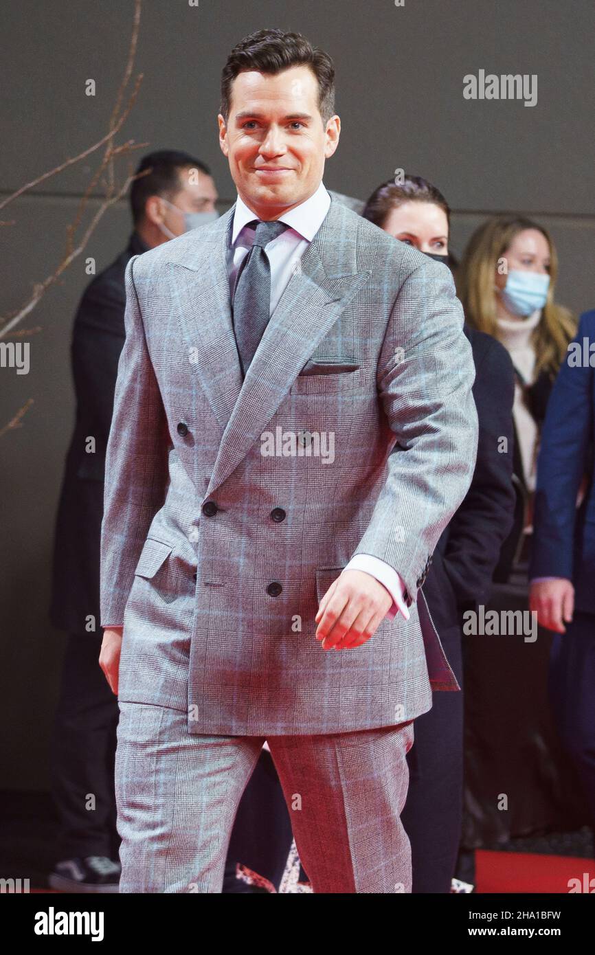 Madrid, Spanien. 09th Dez 2021. Der britische Schauspieler Henry Cavill nimmt an der Premiere von „The Witcher“ in der Saison 2 im Kinepolis Cinema in Madrid, Spanien, Teil. Kredit: SOPA Images Limited/Alamy Live Nachrichten Stockfoto