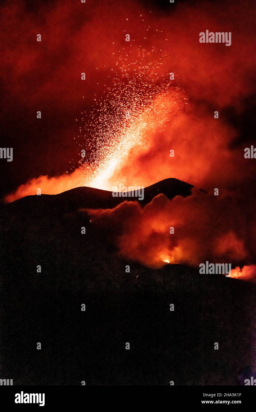 Der Vulkan Cumbre Vieja ist einer der aktivsten auf den Kanaren. Der langgestreckte Vulkan stammt aus etwa 125.000 Jahren und ist N-S orientiert Ausbrechen Stockfoto