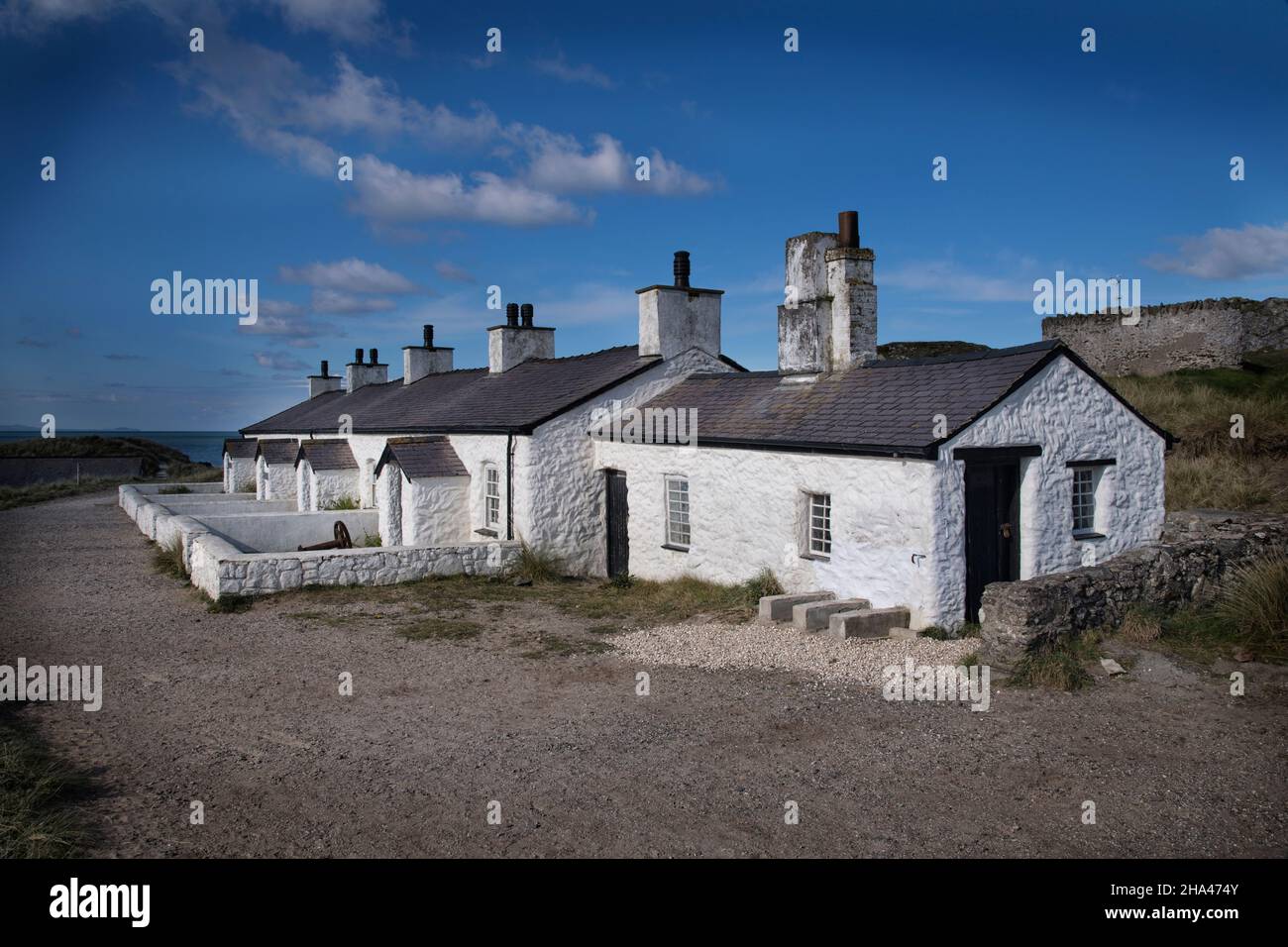 Großbritannien, Wales, Anglesey, Llanddwyn Island, Ynys Llanddwyn, Pilots’ Cottages Stockfoto