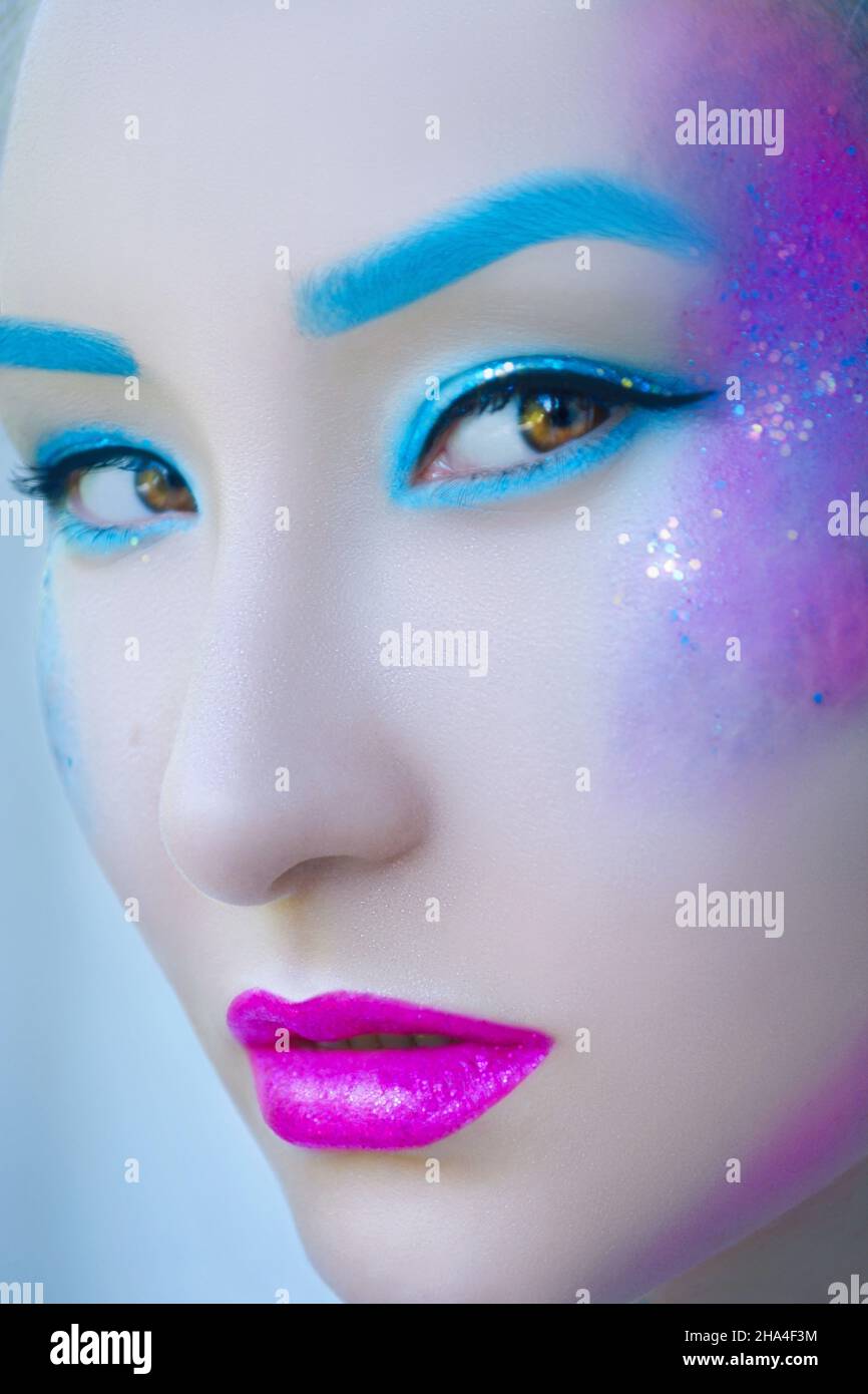 Fantasy Meerjungfrau blau glitzernden Make-up Stockfoto
